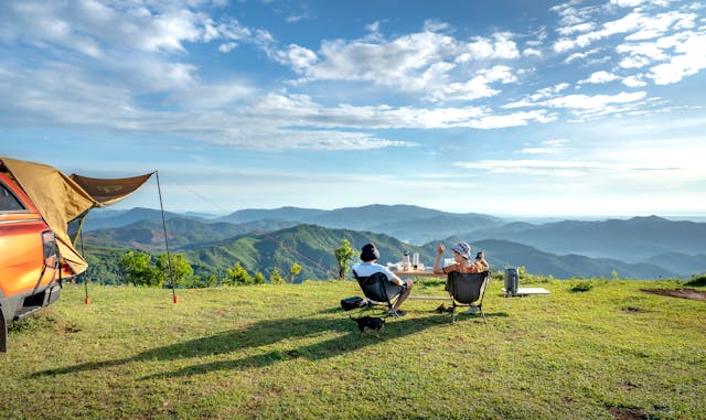 Les emplacements de tente dans les campings de l'Aude, pour un séjour en plein air au cœur de la nature